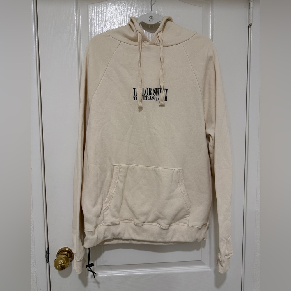 Taylor Swift Eras Tour Beige Hoodie Small Oversized Unisex Men’s Fit - Picture 3 of 5